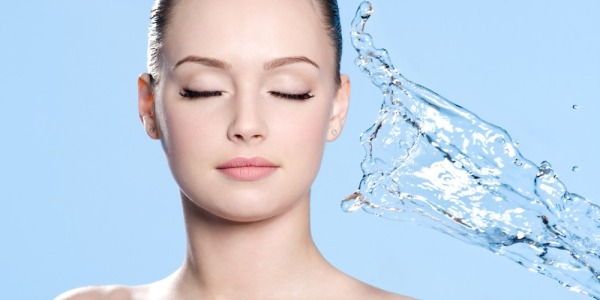Decisiones para limpiar tu piel con Agua Micelar